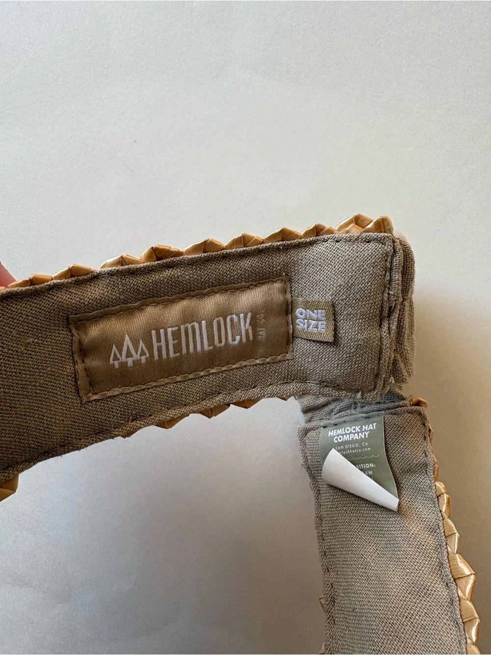 Hemlock Capri Straw Visor in Honeycomb